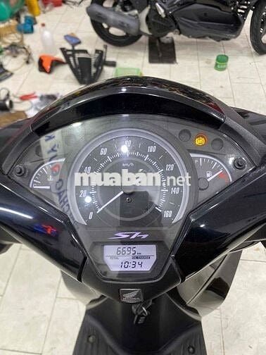 SH 150 Abs 2018 xe trùm mền 6000km