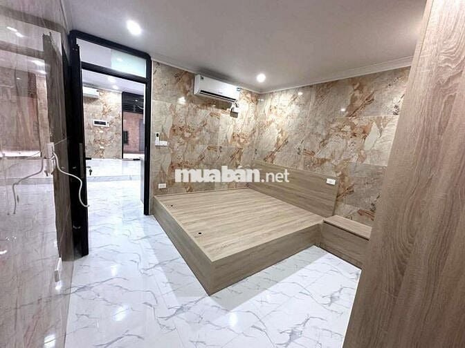 Bán siêu phẩm Tầng 1 Tập thể Nhân Hòa. DT65m gồm 2pn, 2wc. Giá TL