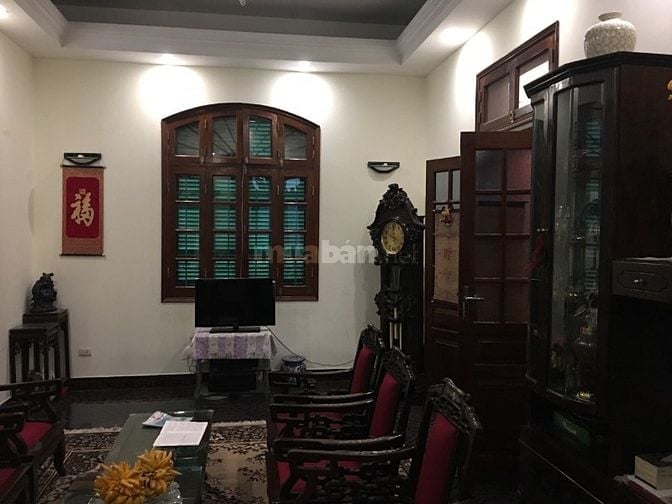 Cho thuê nhà Ngõ 4 phố Đặng Văn Ngữ, Đống Đa,Hà Nội 160m2/4.5 tầng 