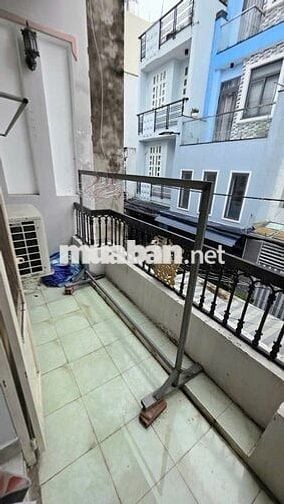 👉Bán Gấp Nhà 40m² - 2 phòng 2wc (Hẻm xe hơi thông)