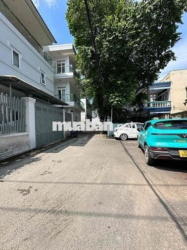 Bán nhà hẻm xe hơi ,72 m2 xây 3 tầng,hơn 6 tỷ,Phạm Văn Chiêu,Gò Vấp