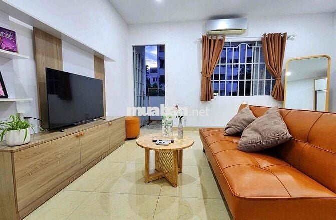Căn Hộ Full Nội Thất Ban Công Gần Chợ Bà Chiểu Ngay Lê Quang Định