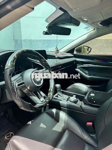 Mazda 3 2023 1.5L Luxury - 19100 km