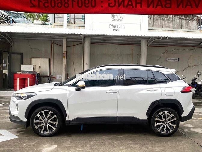 Cross 2024 1.8V đẹp như mới giá còn thương thảo