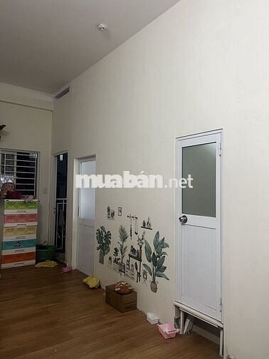 Bán tầng trệt chung cư Ehome 4 block C2