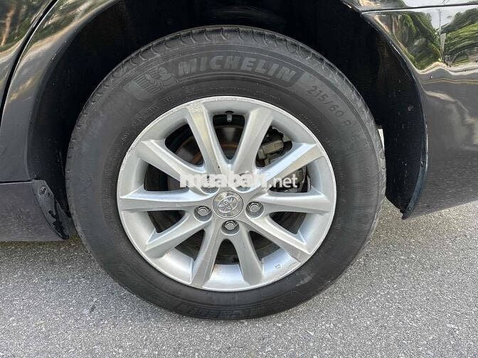 Toyota Camry 2010 2.4G - 150000 km Đen Siêu Mới