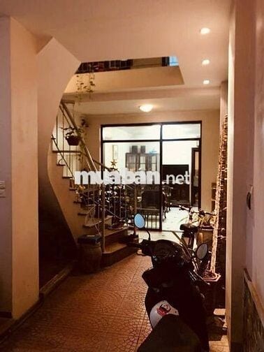 Nhà Phố VƯƠNG THỪA VŨ-NHÀ LÔ GÓC - Ô TÔ 7 CHỖ VÀO NHÀ - NGÕ THÔNG