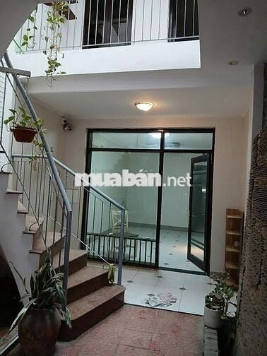 Nhà Phố VƯƠNG THỪA VŨ-NHÀ LÔ GÓC - Ô TÔ 7 CHỖ VÀO NHÀ - NGÕ THÔNG