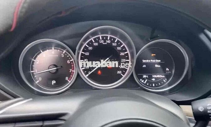Mazda CX 8 2020 Luxury - 106000 km