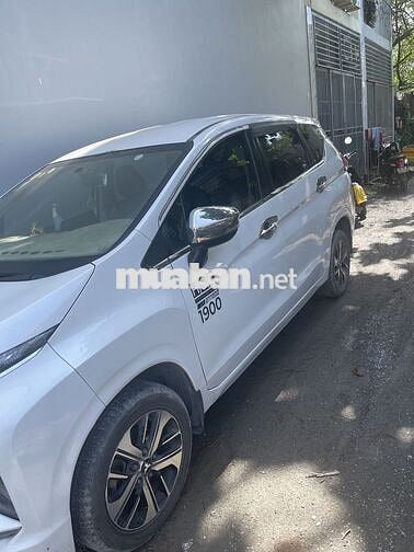 Mitsubishi Xpander 2019 số tự động màu trắng