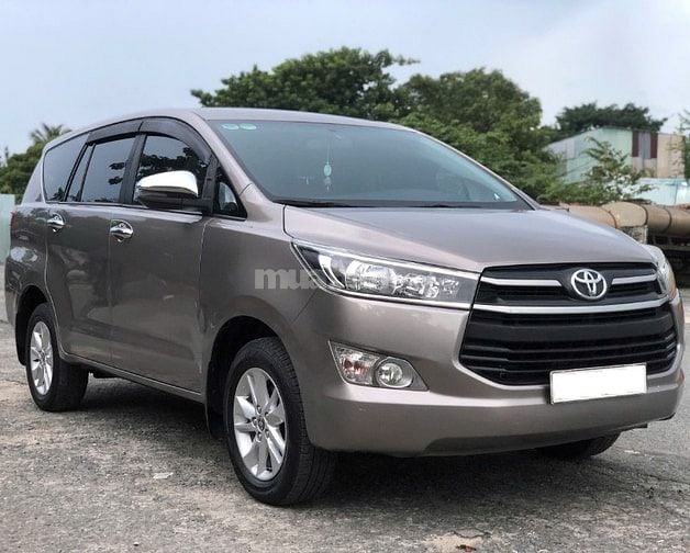 🚗 Cần bán Toyota Innova 2.0E MT – Sản xuất 2020, màu đồng ánh kim cực