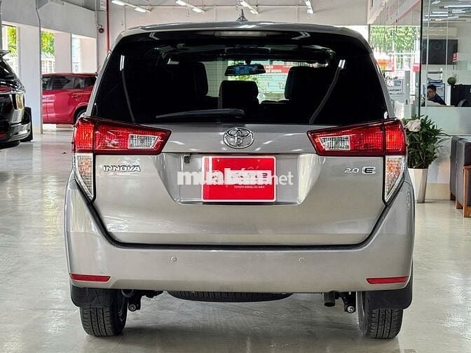 Innova 2018 2.0E - 87.830 km - Giá Còn Giảm