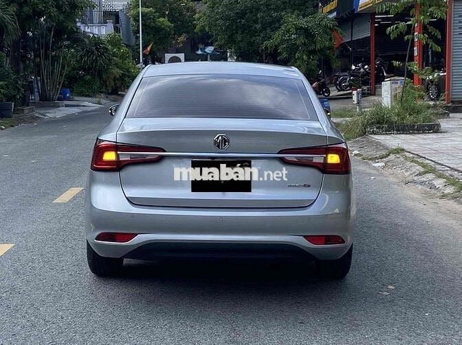 Xe số sàn mới đi gần 18 ngàn cây bao test