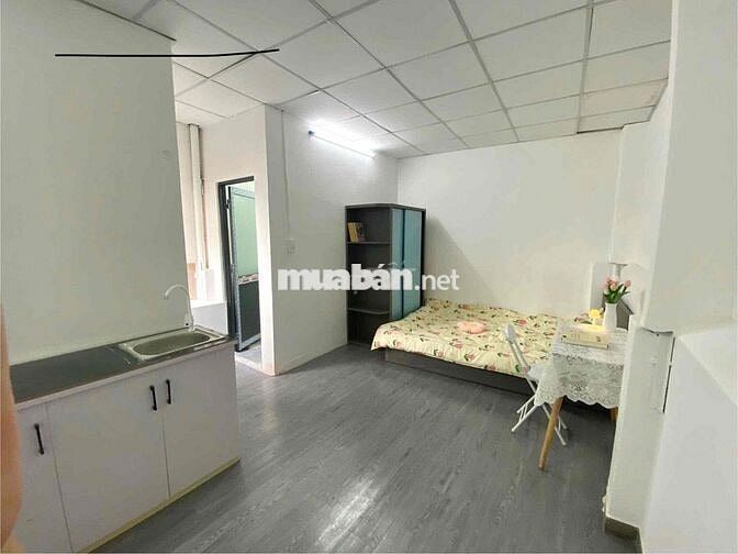 PHÒNG TRỌ CỬA SỔ TRỜI FULL TIỆN NGHI _ GẦN NGÃ TƯ BỐN XÃ