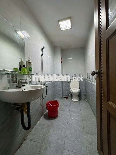 Cho thuê nguyên căn mới đẹp, 4pn5wc, hẻm xe tải, Lê Văn Thọ p14 gò vấp