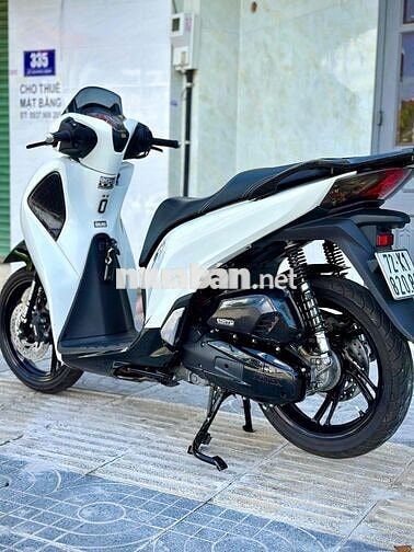 SH 150 2019 Hàng bỏ mẫu cuối/ Trắng đen xe đẹp 🥰