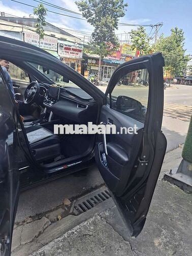 Toyota cross 2022 1.8V - 74 km ( chính chủ)