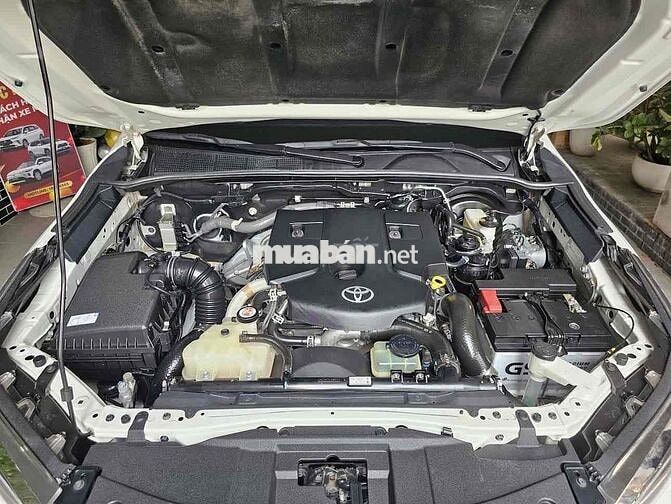 Toyota Fortuner 2.4AT 4X2 2024 Xe hãng bán
