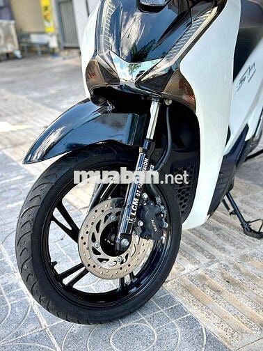 SH 150 2019 Hàng bỏ mẫu cuối/ Trắng đen xe đẹp 🥰