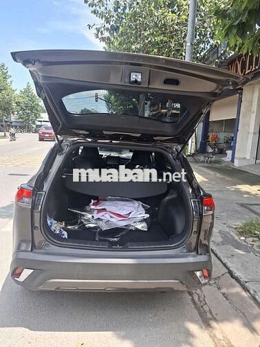 Toyota cross 2022 1.8V - 74 km ( chính chủ)