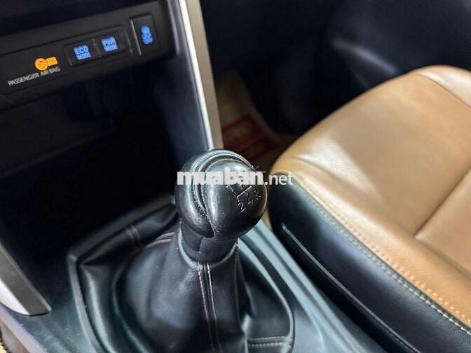 Innova 2018 2.0E - 87.830 km - Giá Còn Giảm