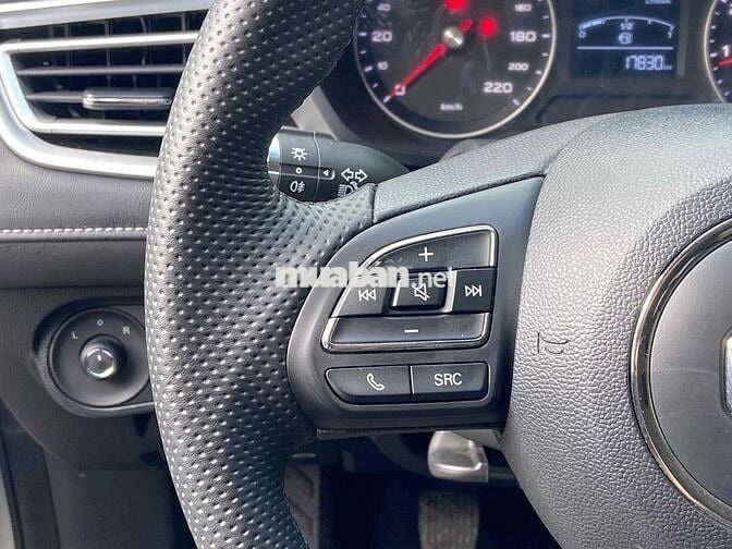 Xe số sàn mới đi gần 18 ngàn cây bao test