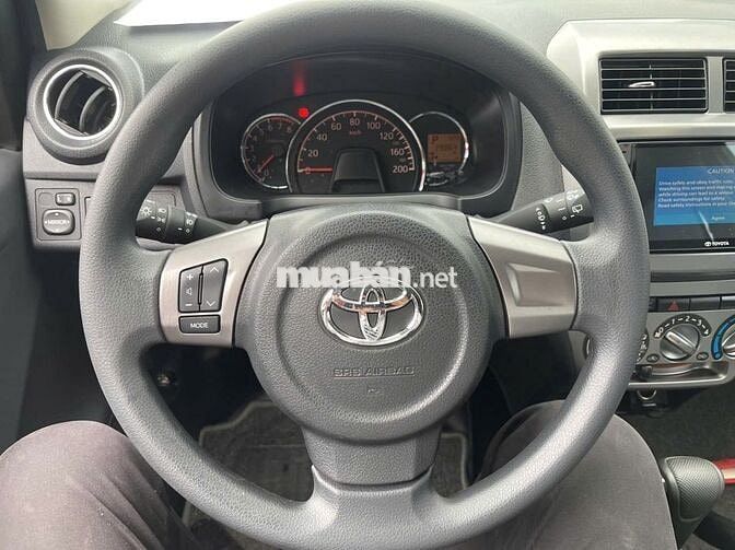 Bán Toyota Wigo 2019 1.2G AT - 30000 km quá đẹp