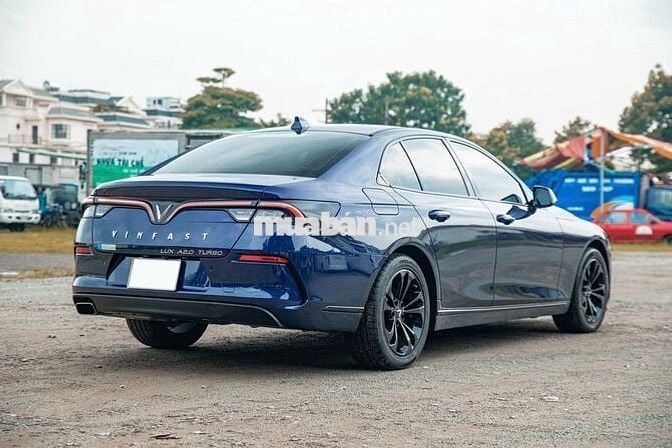 VinFast Lux A 2022 Tiêu chuẩn mới chạy 34000km