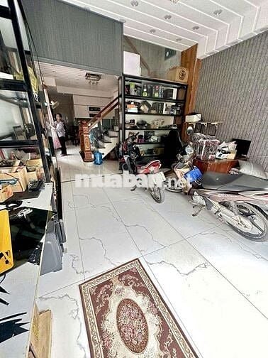 Cho thuê nhà  hẻm xe tải Lê Văn Thọ P11