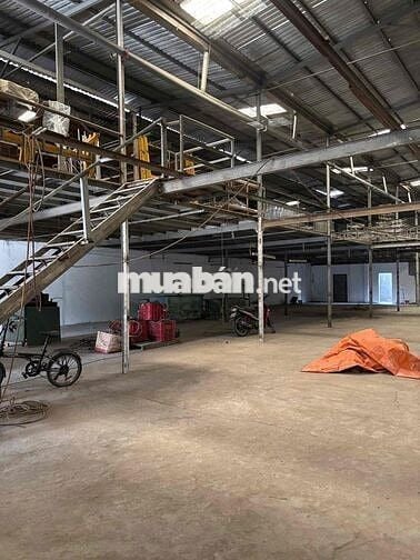 Cho thuê kho, xưởng 780m2 gần Lê Văn Khương