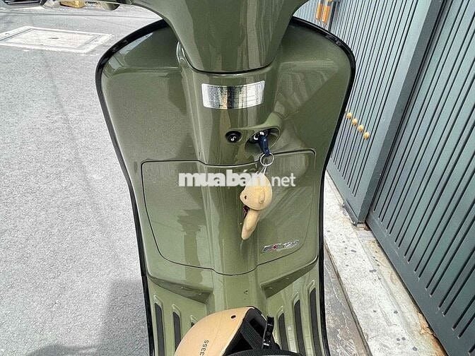 Xe chính chủ Vespa Sprint 125s