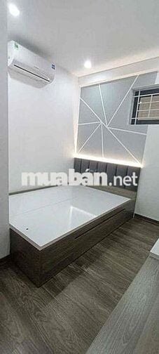 Chính chủ cần băn căn 3 ngủ 2 vsa nhà đẹp full nội thất Nơ Pháp Vân