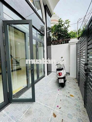 CHO THUÊ NHÀ NGUYÊN CĂN NGAY NGUYỄN VĂN ĐẬU