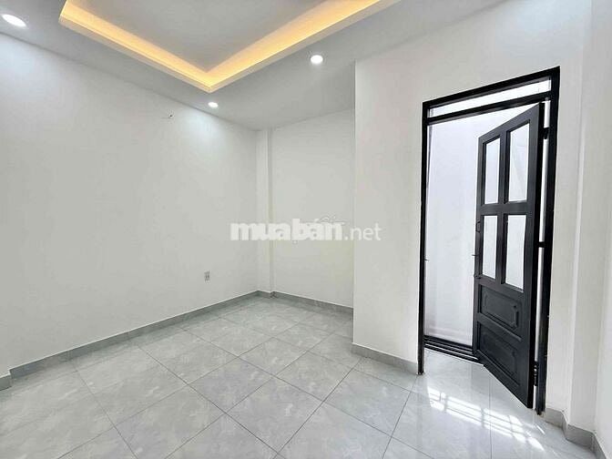 NHÀ MỚI SHR CHÍNH CHỦ VỊ TRÍ ĐẸP TTH