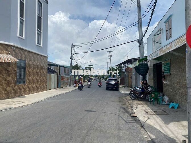 GIÁ  SIÊU TỐT- Cần Bán Nhanh Lô Đất Tại Huyện Bình Chánh, TP HCM