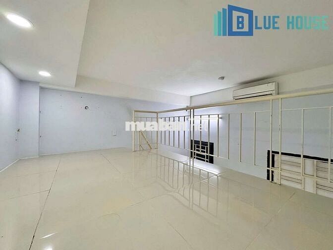 PHÒNG GÁC CAO- GẦN LŨY BÁN BÍCH- 4TR2