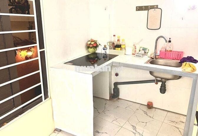cho thuê nhà nguyên căn tại THỔ QUAN, ĐỐNG ĐA   MIỄN QC
