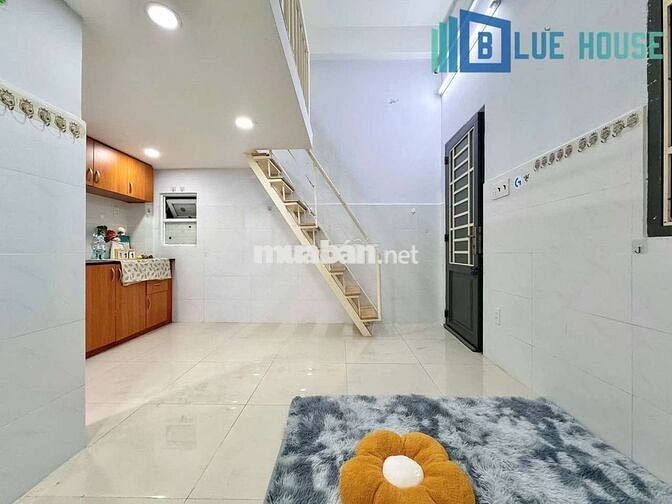 PHÒNG GÁC CAO- GẦN LŨY BÁN BÍCH- 4TR2