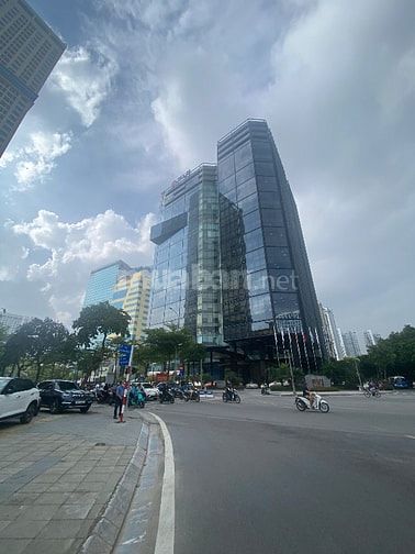 Bán nhà KĐT Yên Hoà. Lô góc vỉa hè vòng quanh. Kinh doanh sầm uất. Bán nhà KĐT Yên Hoà. Lô góc vỉa hè vòng quanh. Kinh doanh sầm uất.