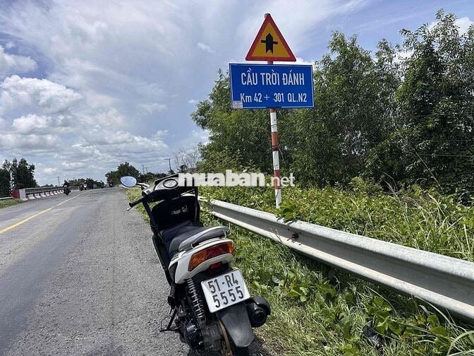 Click biển số Vip