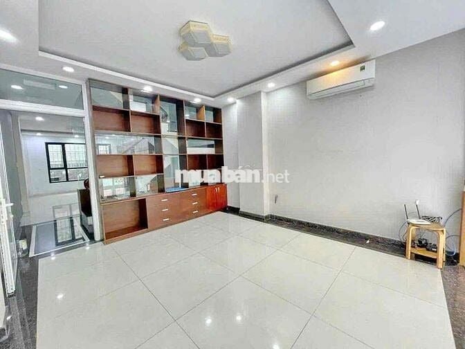CHO THUÊ NHÀ 5 TẦNG MẶT TIỀN ĐƯỜNG SỐ 79 P.TÂN QUY Q7