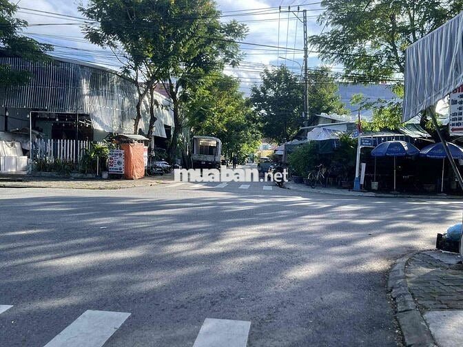 mặt bằng kinh doanh nhà thuốc, siêu thị mini