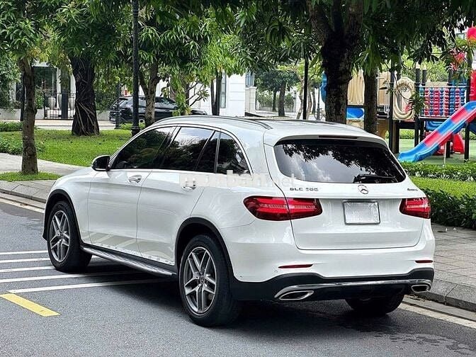 Mercedes Benz GLC300 4Matic 2017