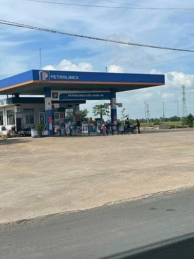 Bán Đất 1696M2 Có 139M2 Thổ,19Mx89M,Mặt Tiền ĐT829 Tân Thạnh Long An 