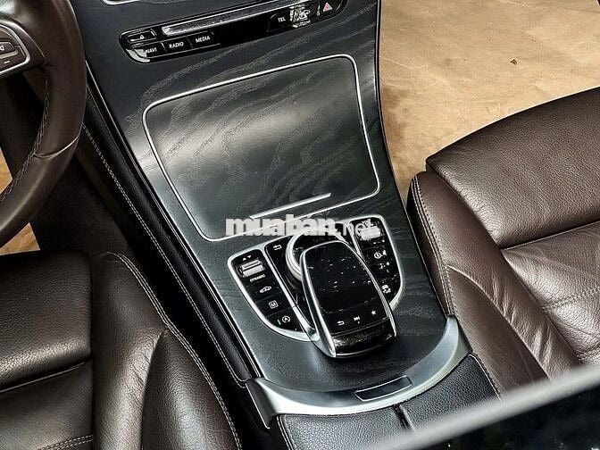 Mercedes Benz GLC300 4Matic 2017
