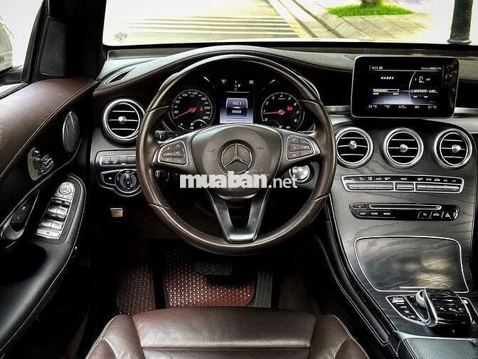 Mercedes Benz GLC300 4Matic 2017