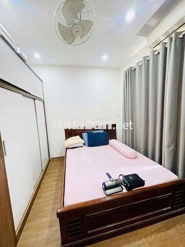 NHÀ ĐẸP PHỐ THỤY KHUÊ 2 THOÁNG TRƯỚC SAU-KHU VỰC TRUNG TÂM - GẦN CHỢ