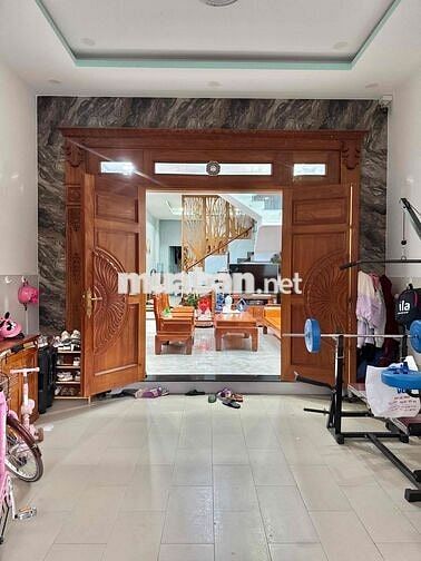 Nhà 3 Tầng Xây Mới Đường Số 3 Sau Lưng HuynDai Ngọc An QL13 Thủ Đức