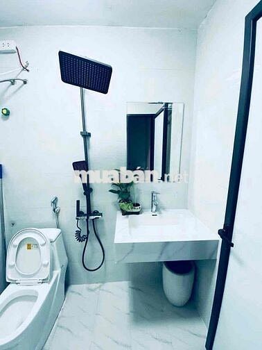 Siêu phẩm nhà phân lô phố Tân Mai, 5 tầng, 3 ngủ, full nội thất