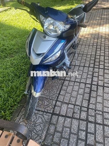 Nhà có chiếc xe Sirius FI cần ra đi